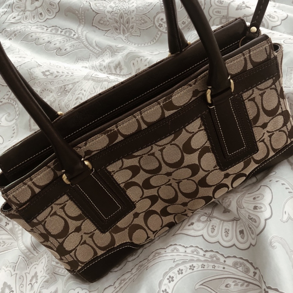 Coach Signature Tote